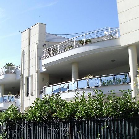 B&B Stazione Latina Sermoneta Exterior foto
